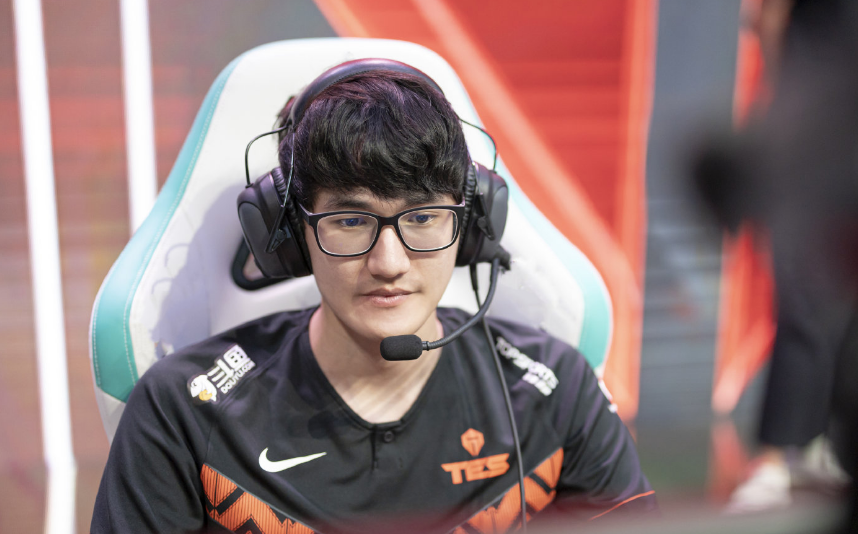 NS完胜LGD，Selfmade打破历史纪录