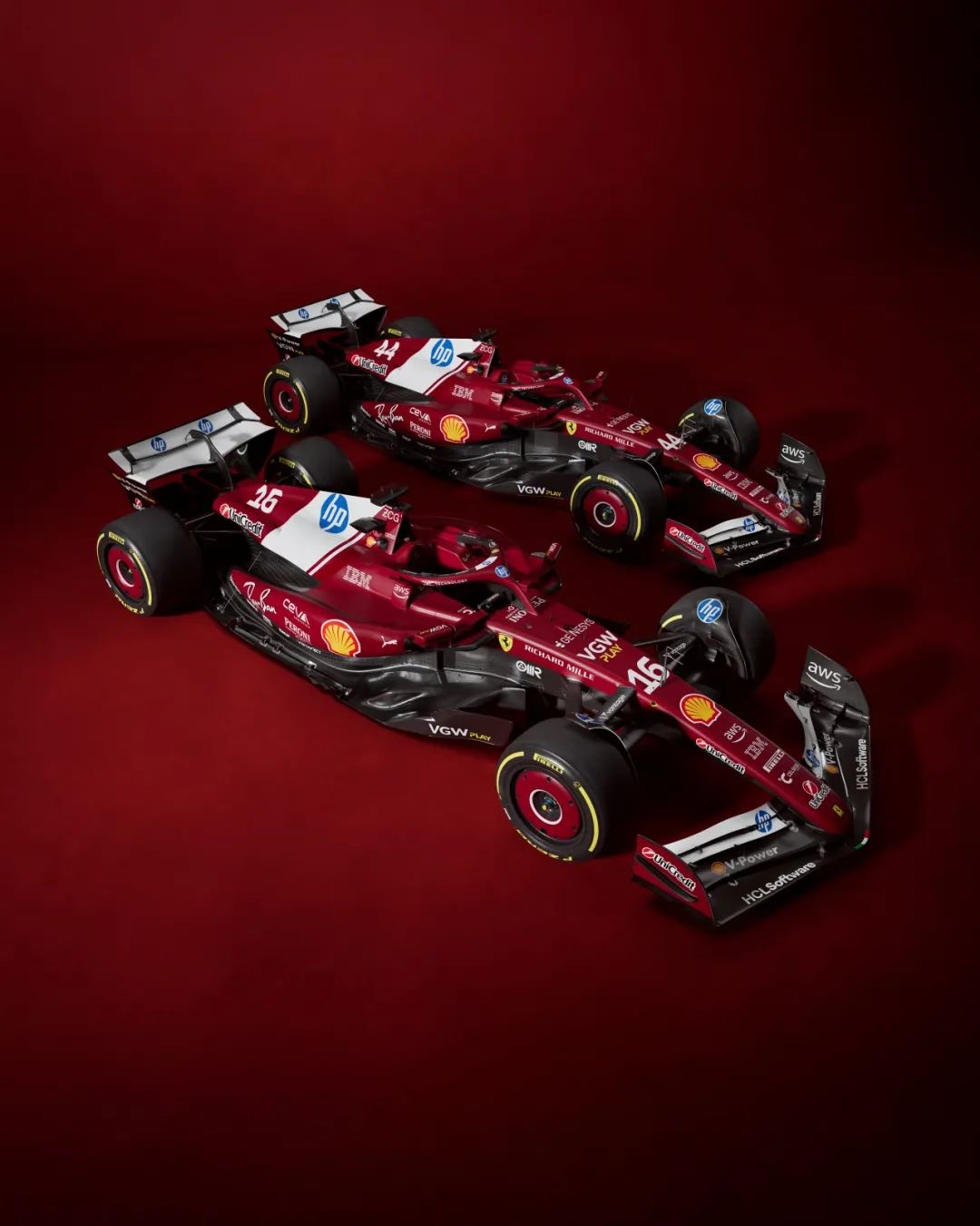 阿斯顿马丁翻盘红牛二队，勒克莱尔统治全场