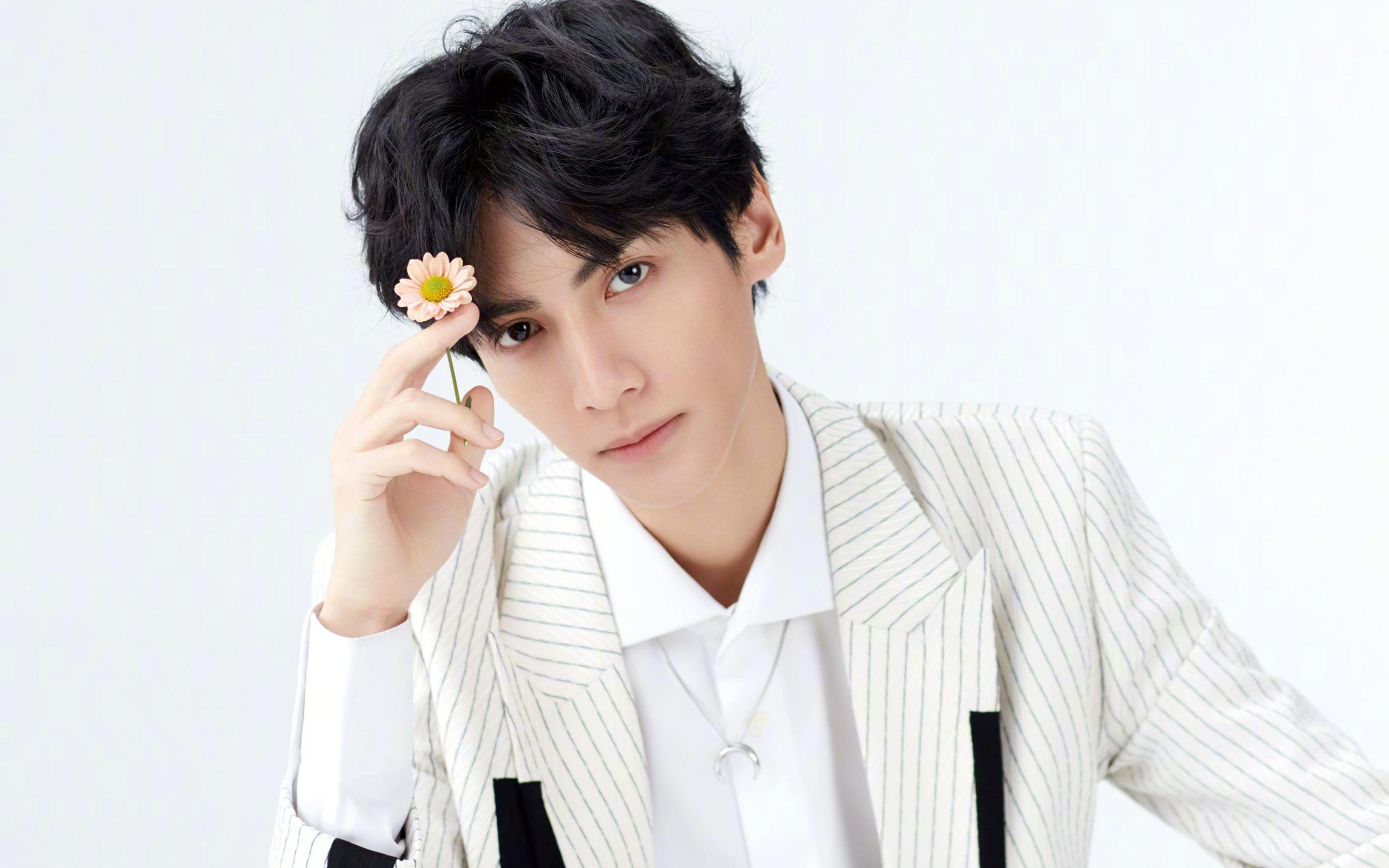 当伦纳德张开双手，时间便开始为马刺倒流